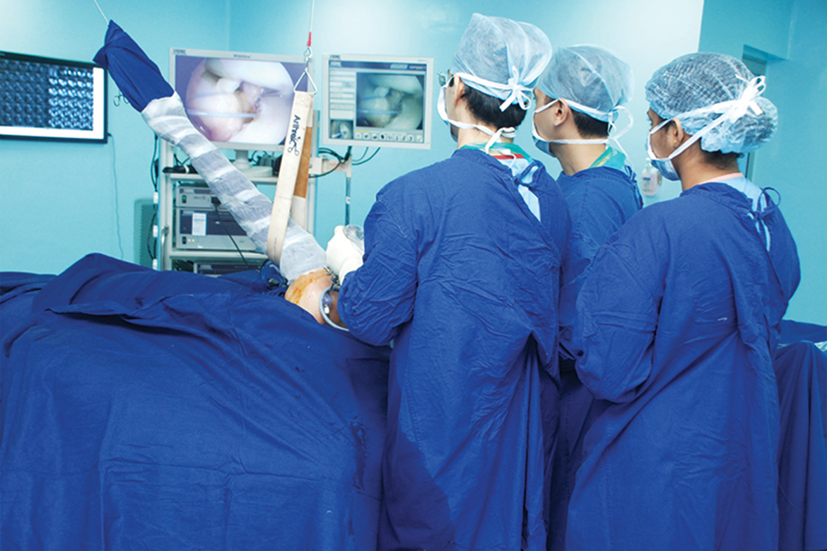 ARTHROSCOPIC-SURGERY-image